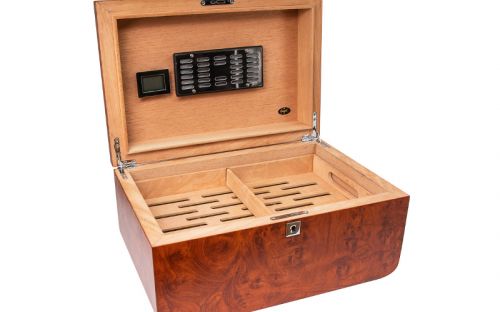 Humidor 80 szivar részére, cedrusfa, barna színű szivar doboz, párásítóval, hygrometerrel - gyökérmintás, Angelo