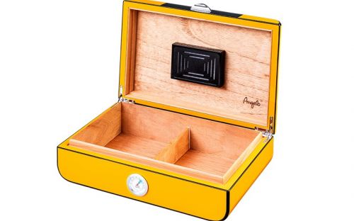 Humidor 50 szivar részére, karbon mintás, sárga, ovális cédrusfa szivar tároló doboz, párásítóval, külső hygrométerrel - Angelo