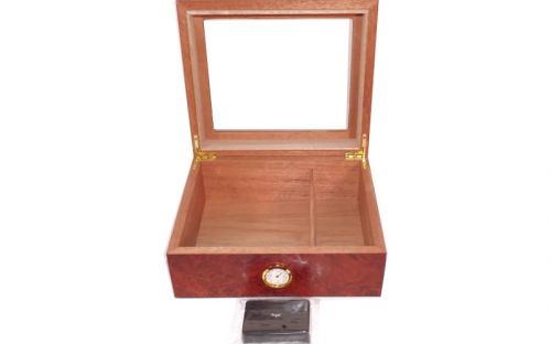 Humidor 50 szál szivar részére, üvegtetős spanyol cédrusfa szivar doboz, párásítóval, hygrométerrel - Bruyere