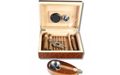 Humidor 30 szál szivar részére, cédrusfa szivar tároló doboz, párásítóval, hygrométerrel - barna + AJÁNDÉK szett!
