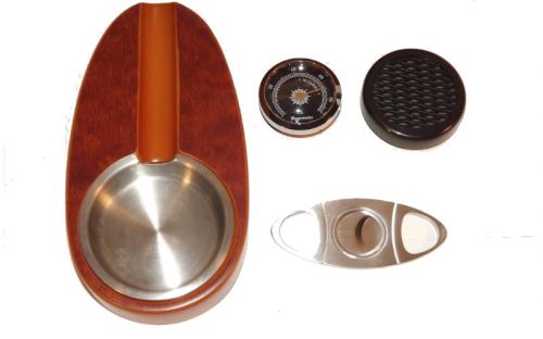 Humidor 30 szál szivar részére, cédrusfa szivar tároló doboz, párásítóval, hygrométerrel - barna + AJÁNDÉK szett!