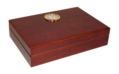 Utazó humidor - barna cédrusfa szivartartó doboz, párásítóval és külső hygrométerrel (19x13cm)