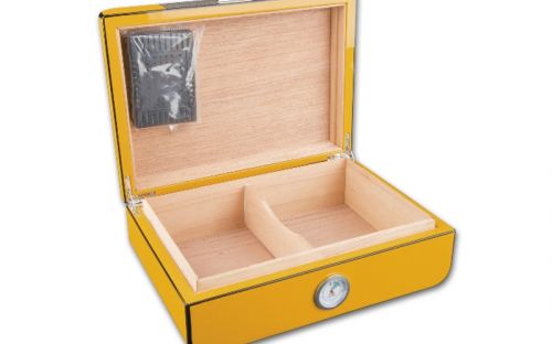 Humidor 30 szál szivar részére, spanyol cédrusfa szivartartó doboz, párásítóval, külső higrométer - Carbon, sárga