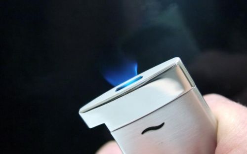 Luxus Szivaröngyújtó - S.T. Dupont Slim 7 matt ezüst