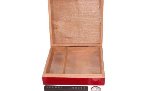 Medici humidor 15 szál szivar részére, cédrusfa szivartartó, párásító, hygrométer - cherry