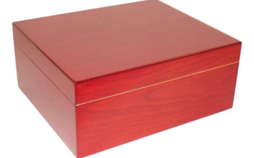 Medici humidor 40 szál szivar részére, cédrusfa szivartartó, párásító, hygrométer - cherry