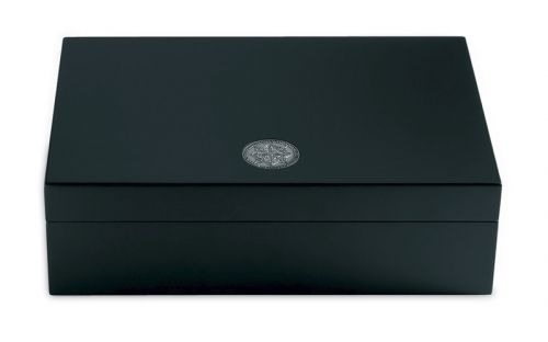 MEDICI Humidor 50 szál szivar részére, fekete cédrusfa szivardoboz, párásítóval és hygrométerrel + AJÁNDÉK szivarvágó olló