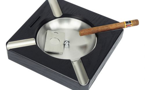 Szivar hamutartó - fekete, 4 szivarnak + szivarvágó AJÁNDÉK!