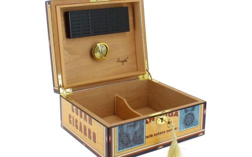 Humidor 50 szál szivar részére, lakkozott szivartartó doboz, kulccsal zárható, párásító és belső hygrometer - CigarmanCuban Cigarro