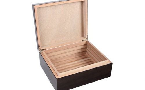 Exkluzív-Luxus humidor 50 szál szivar részére, spanyol cédrusfa, párásító, hygrometer - dióbarna, Achenty!