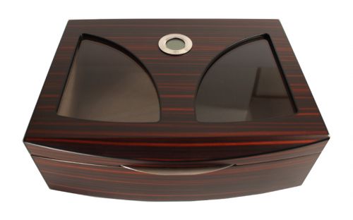 Matt sötétbarna szivar tartó cédrusfa doboz, üvegtetővel, párásítóval, külső hygrométerrel