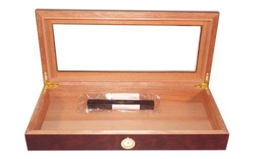 Humidor 30 szál szivar részére, barna cédrusfa szivar doboz, üvegtetővel, párásítóval, hygrométerrel - hosszú, Angelo