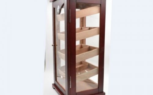 Gasztro Szivarszekrény - szivar tároló, 150 szál szivarnak, cédrusfa, körbe üveges, hygrométer - barna