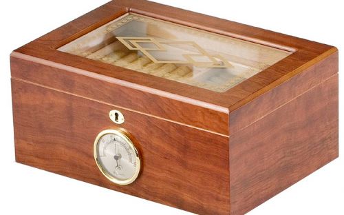 Humidor 50 szivar részére, barna színű cédrusfa szivar doboz, mintás üvegtetővel, külső hygrometerrel