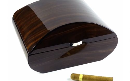 Humidor 50 szál szivar részére, cédrusfa szivar tároló doboz, párásítóval, digitális-hygrométerrel, barna, ívelt