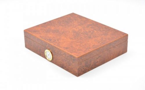 Humidor 30 szál szivarnak, cédrusfa szivar tároló doboz, külső hygrométerrel - gyökérmintás, barna színű, Angelo