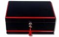 Humidor 50 szál szivar részére, lakkozott fekete cédrusfa szivar doboz, piros díszítő csíkkal, párásítóval, hygrométerrel, Passatore - Gyönyörű ajándék!