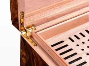 Luxuskivitelű humidor 60-80 szivar részére, Habana spanyol cédrusfa szivardoboz, párásítóval, higrométerrel
