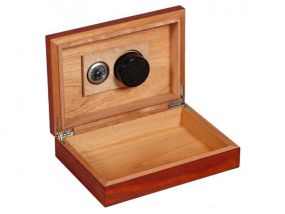 Humidor 30 szál szivar részére, spanyol cédrusfa szivartartó doboz, párásítóval - vörösesbarna