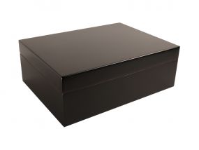 Humidor 30 szivar részére, spanyol cédrusfa szivar tároló doboz, belső hygrométerrel, párásítóval + AJÁNDÉK szett! MATT fekete