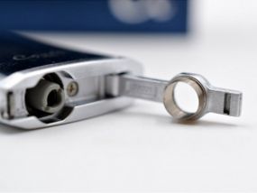 Szivaröngyújtó - króm, kihajtható szivarfúróval, Caseti