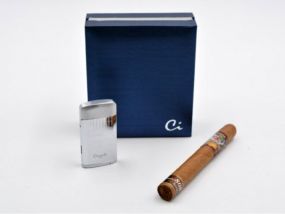 Szivaröngyújtó - króm, kihajtható szivarfúróval, Caseti