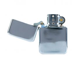 Szivar öngyújtó - benzines vihargyújtó, króm