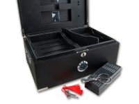 Humidor 80 szivar részére, cedrusfa, matt fekete szivar doboz, párásítóval, hygrometerrel + AJÁNDÉK szivarvágó olló