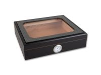 Humidor 30 szál szivar részére, Carbon borítású, fekete cédrusfa szivar doboz, üvegtetős, párásítóval, hygrométerrel