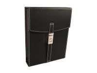 Utazó humidor -  fekete bőr, cédrusfa szivartartó doboz, párásítóval - pántos
